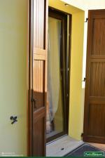 Infissi in PVC per una casa in campagna a Terni - Umbria