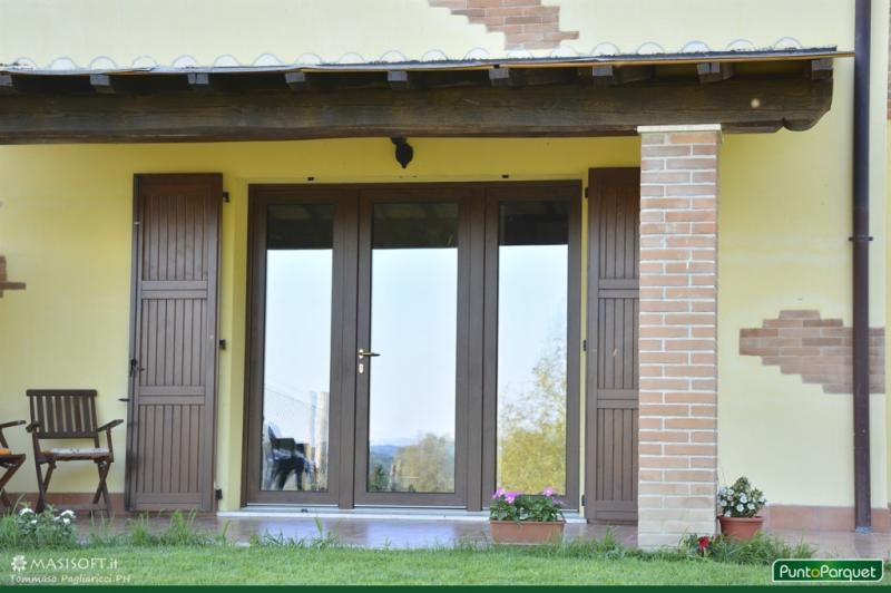 Infissi in PVC per una casa in campagna a Terni - Umbria