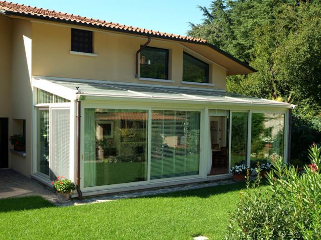 Verande in legno per terrazzo apribili a libro a terni Universit�� di architettura roma